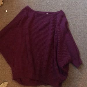 Maroon sweater
